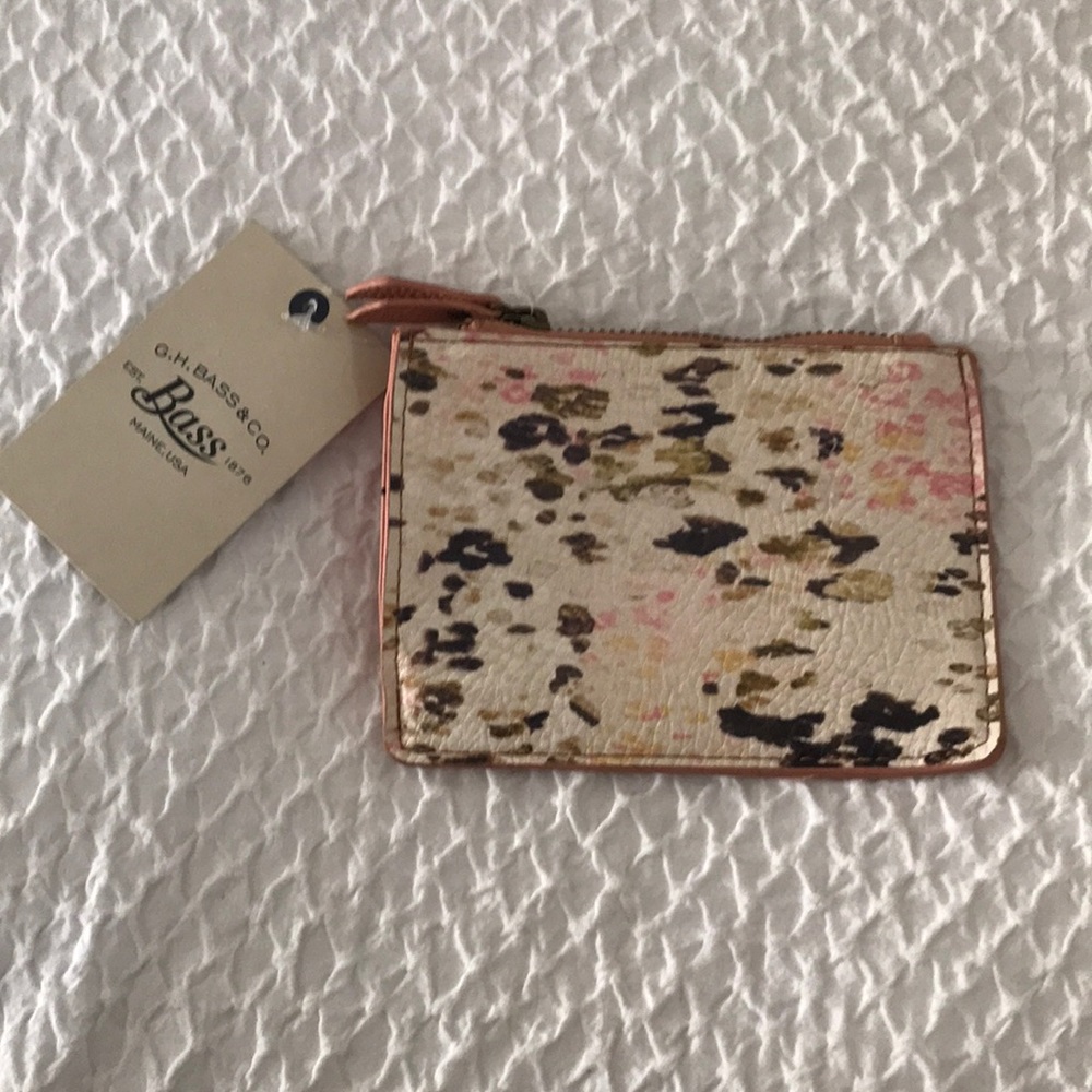 NWT! GH Bass Small Wallet